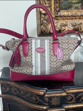 COACH G1220-21154 Monogram Burgundy Leather Trim Satchel Purse